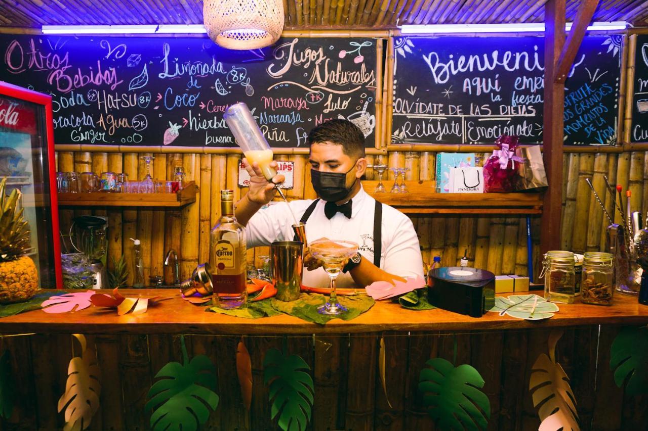 Niuwi Hostel ブリタカ エクステリア 写真
