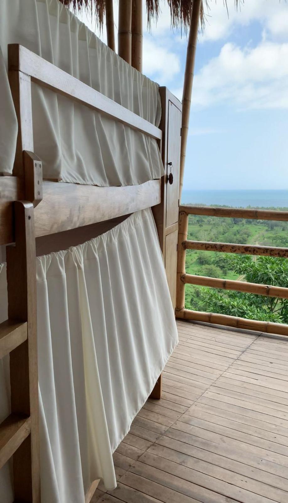 Niuwi Hostel ブリタカ エクステリア 写真